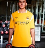 Manchester City Training T-Shirt 2010/11 -SV Yellow/Titanium